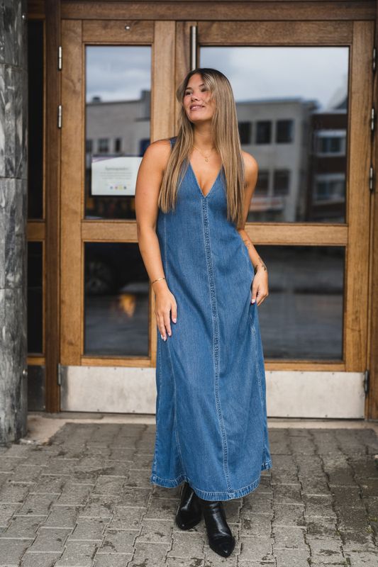 Saskylar Dress 15645 Medium Denim Blue 