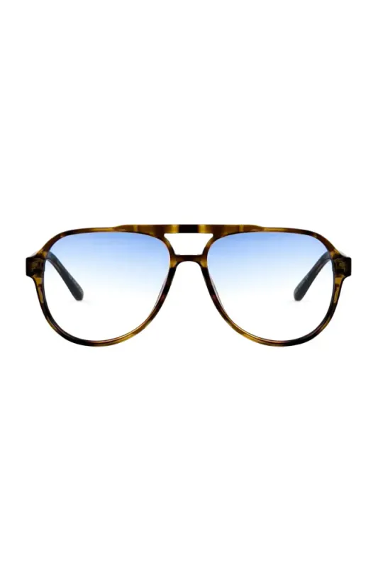 Stevie Tort/Blue Fade 