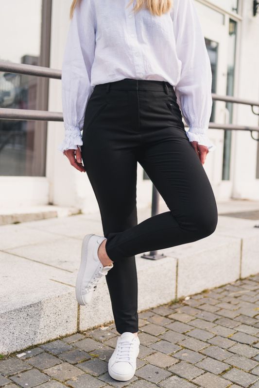 Angelie Pure 285 Black