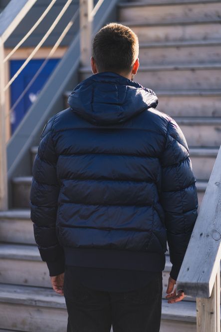 Hovedbilde Pharrell Hooded Down Bomber Man Blue Navy 