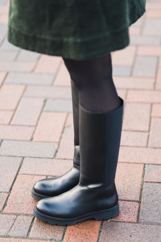 Othilia Knee High Elastic Boot Leather Black 