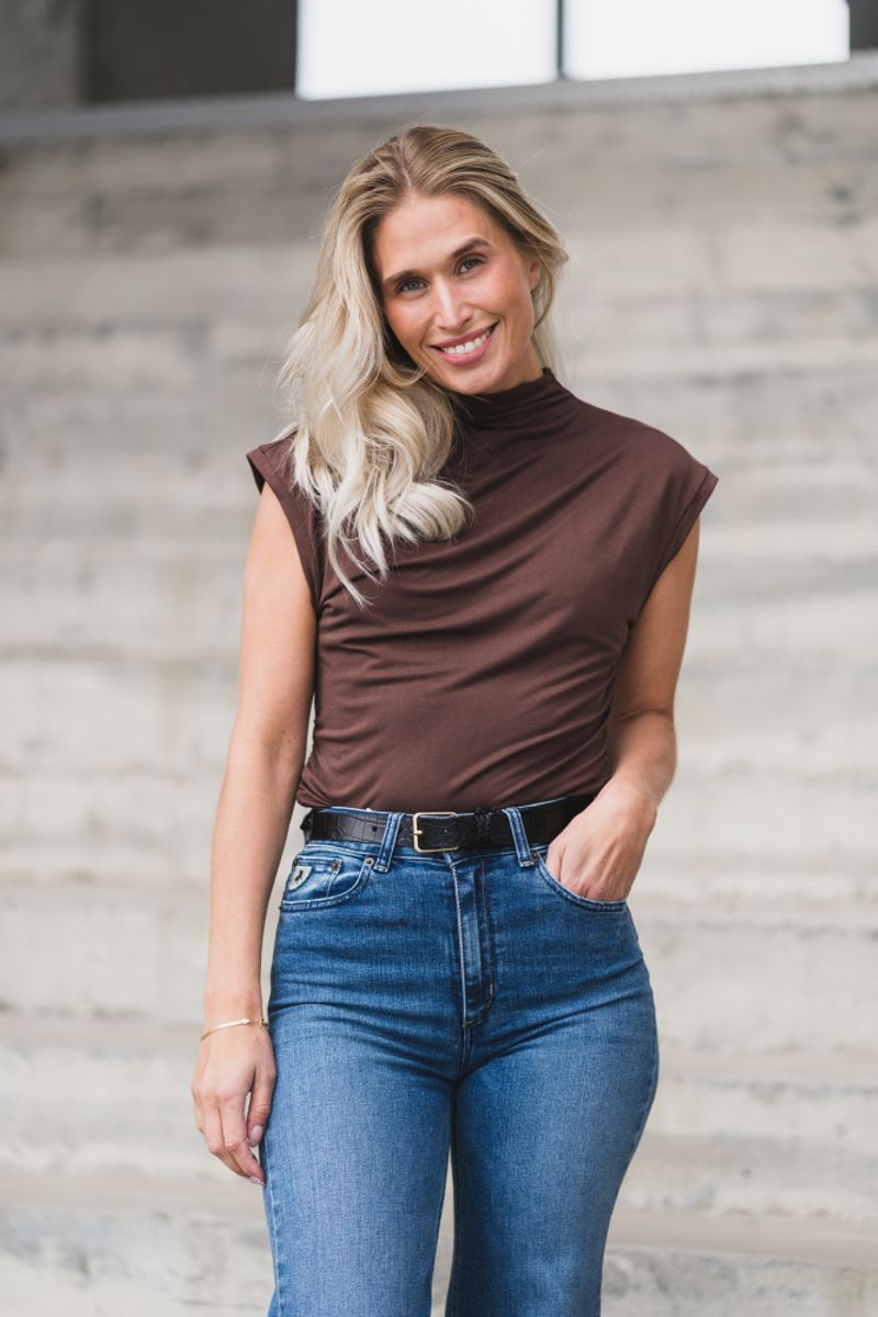 Camilla Tee Mocca 