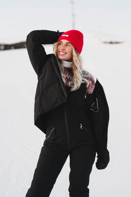 Besseggen Light Short Black 