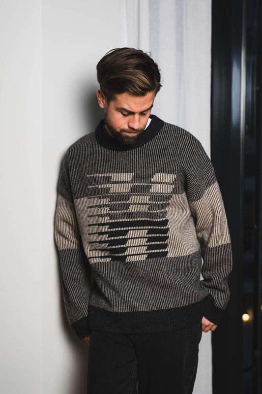 Ski Logo Crew Dark Grey Mix 