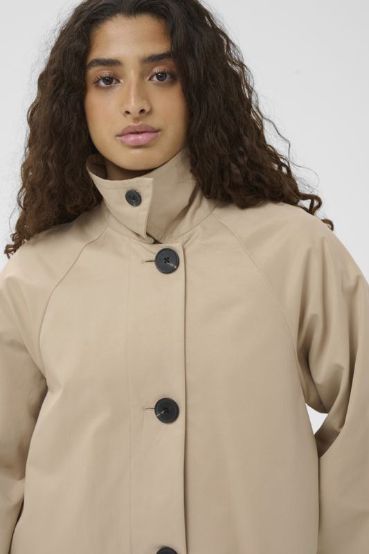 Hinona Cape Jacket Sandstone 