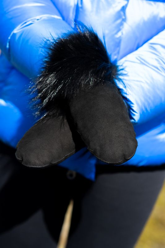 Aspen Mitten Black 