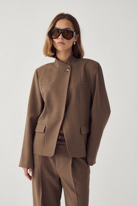 Hovedbilde Monique Blazer Sand 
