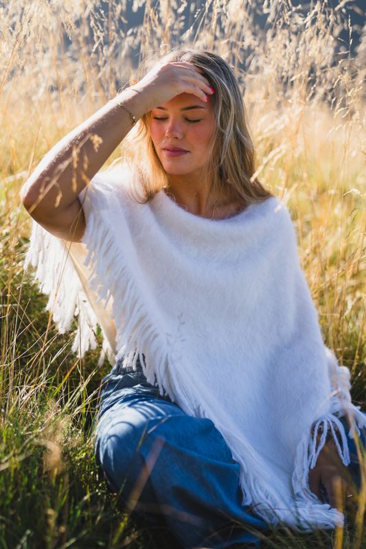 Poncho Creme 