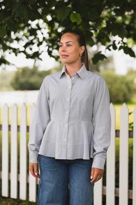 Hovedbilde Samira Stripe Shirt Taupe Stripe 