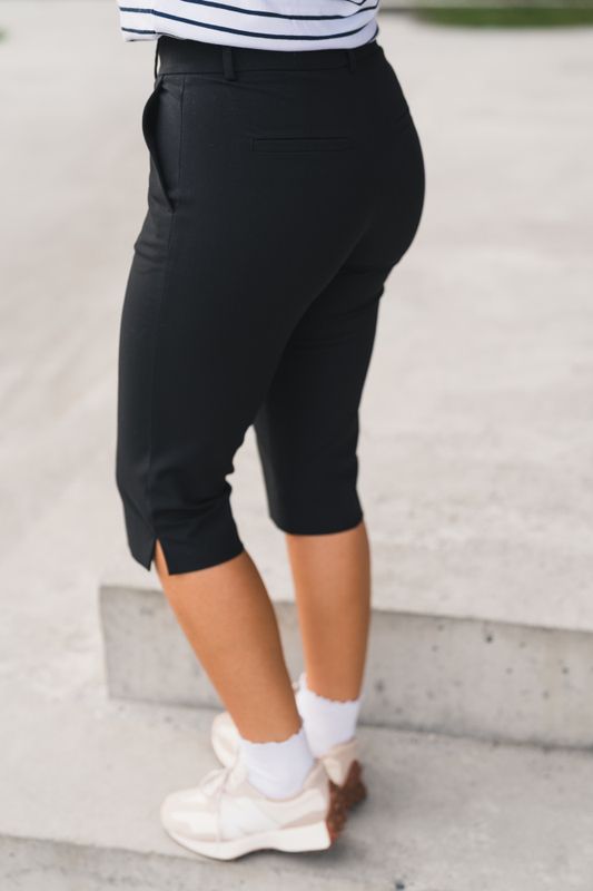 Clara Capri 285 Black