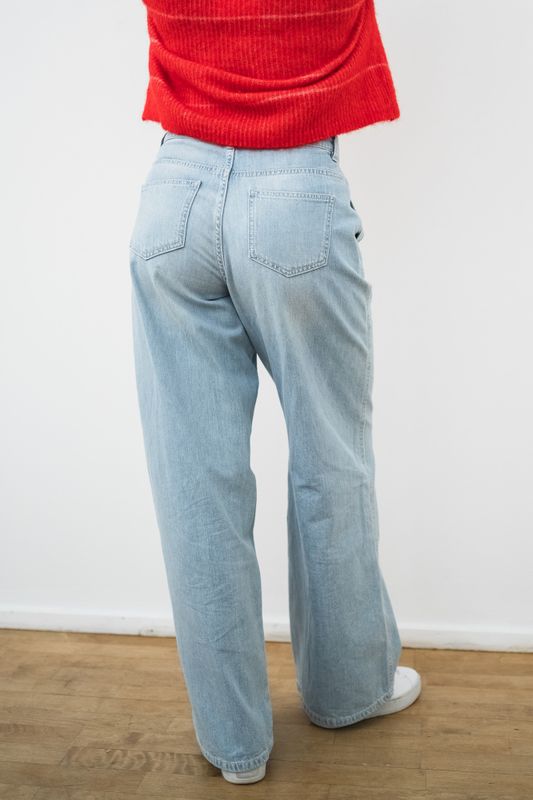Ingrid Lis HW Wide Jeans Light Blue Wash