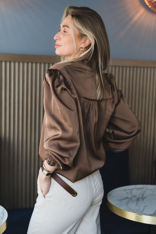 Delsie Drapy Sateen Blouse Dusty Brown 