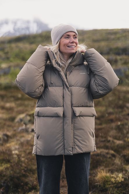 Hovedbilde Besseggen Down Jacket Dark Sand 