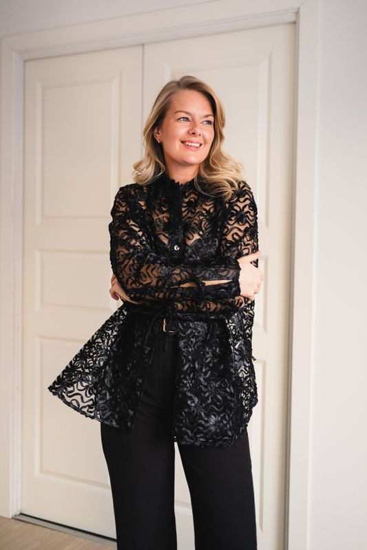 Ribbon Tulle Raglan Shirt Black 