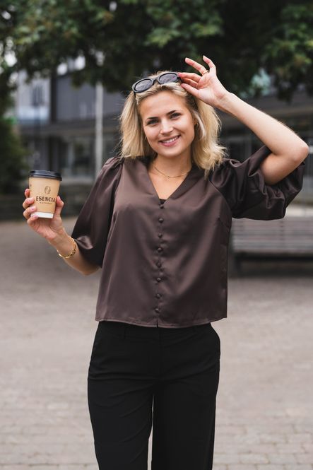 Hovedbilde Pella 2/4 V-Neck Top Chocolate Brown 