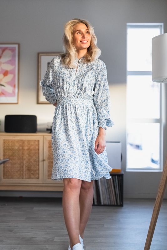 Cajsa Karalynn Dress Aop Skyway Flower