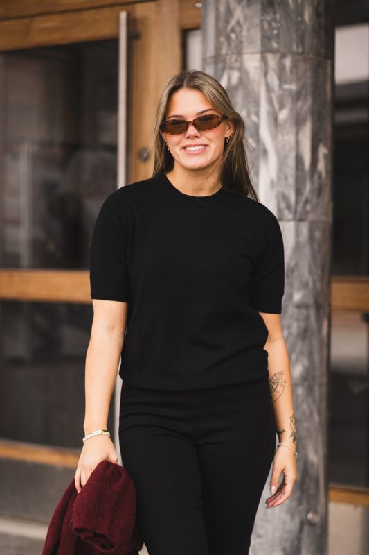 Natanya Pullover Black 