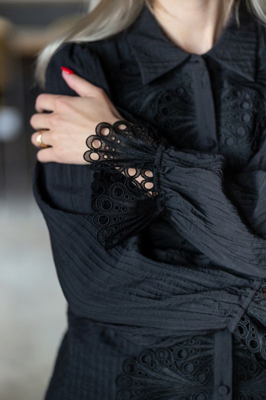 Anisa LS Shirt Black 