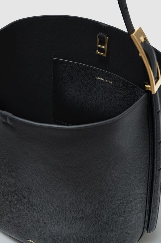 Elly Bucket Bag Grained Leather Black 
