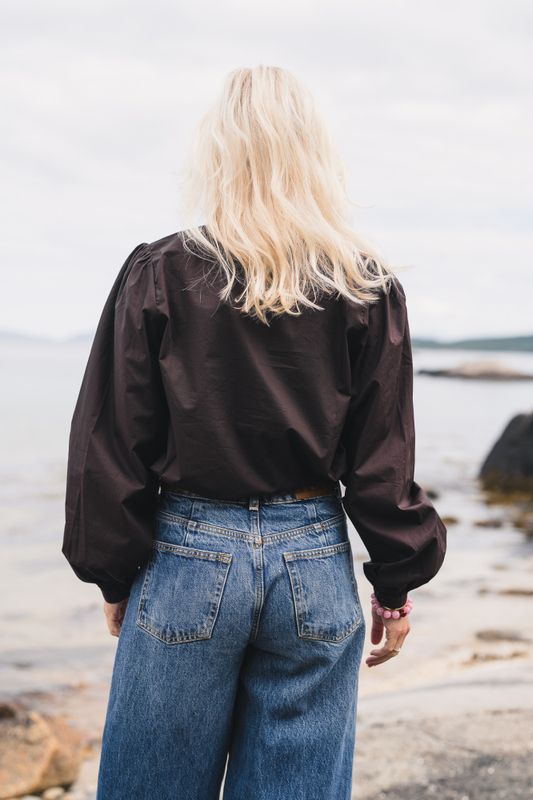 Ida Maja V Shirt Black Coffee 