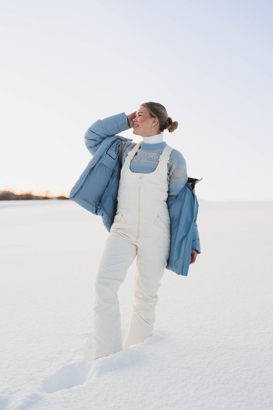 W Tryvann Bib Trousers Ecru 