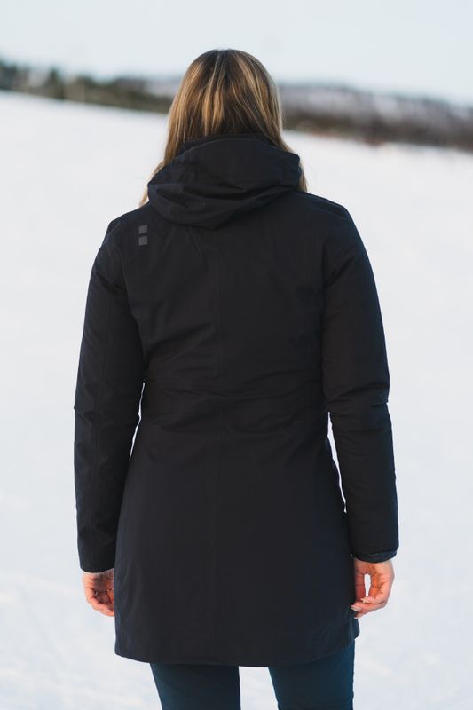 W Nova Coat Black 