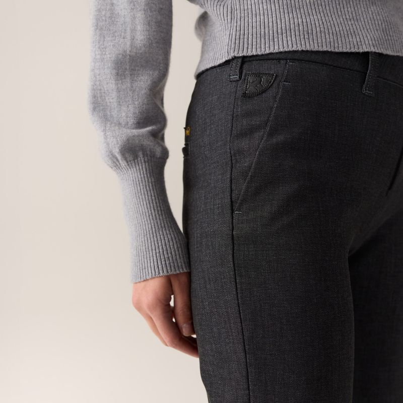 Silvia Suple Roble Wool Tarmac 