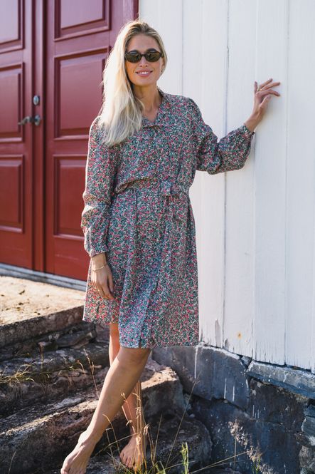 Hovedbilde Gry Astrid Shirt Dress C Green Flower 
