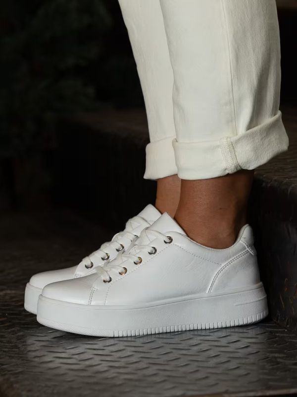 Gorbio White 