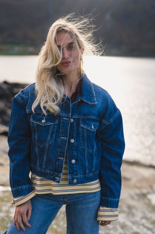 W Cropped Denim Jacket Blue 