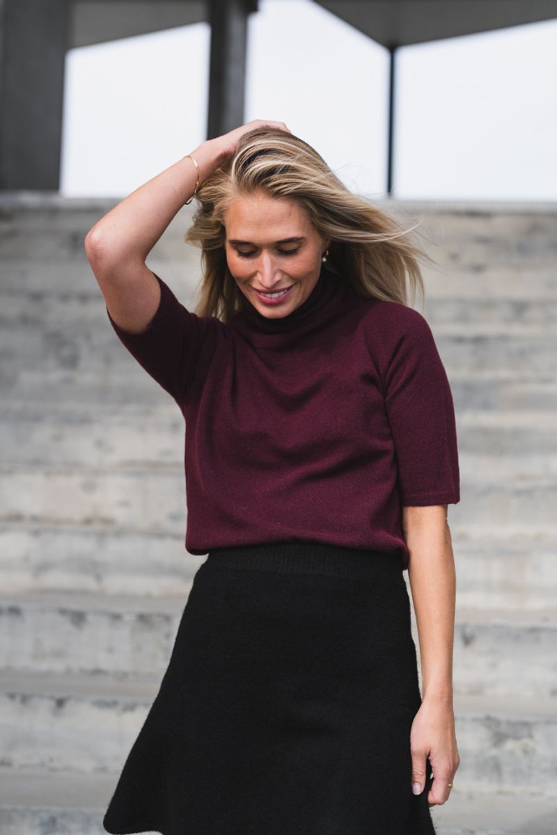 Davies Dk Burgundy