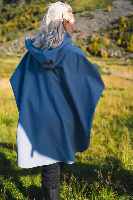 Bergen Poncho Denim Blue 