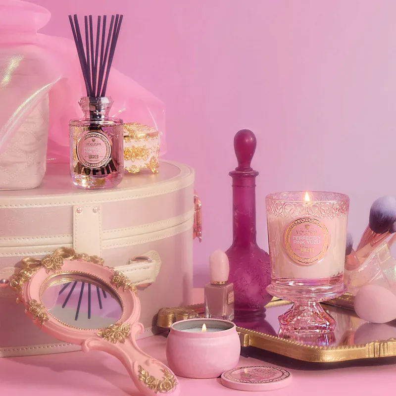 Mini Tin Candle Perfectly Pink Yuzu   