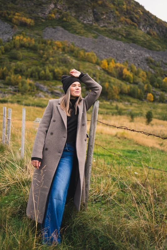 Falcon Coat 11104 Fallen Rock 