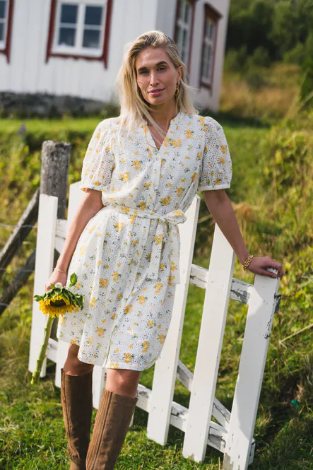 Hovedbilde Eivor 2/4 Shirt Dress M Yellow Flower 