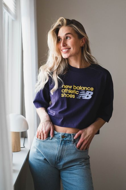 Hovedbilde Athletics Premium Chest Logo Cropped T-Shirt ...