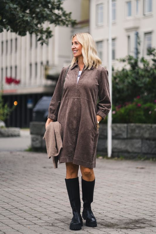 Eyvors Dress Walnut