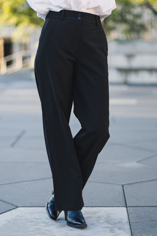 Sophia Regular 285 Black 