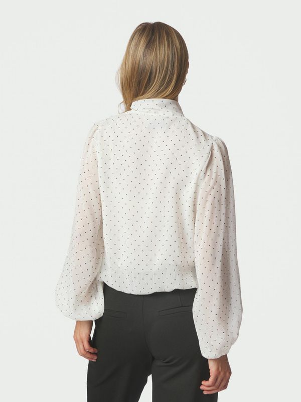 Dorellie Dot Blouse Offwhite 