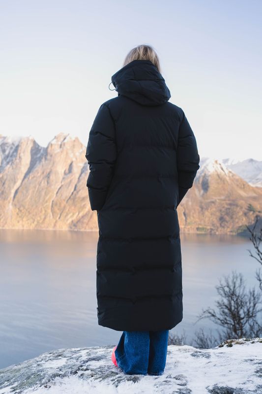 Glittertind Down Jacket Black