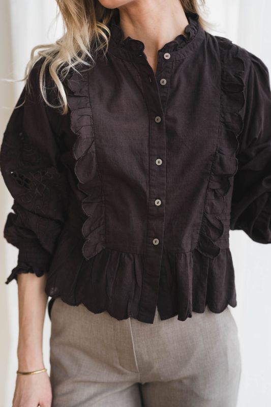 Petrine Embroidery Blouse Dark Brown 
