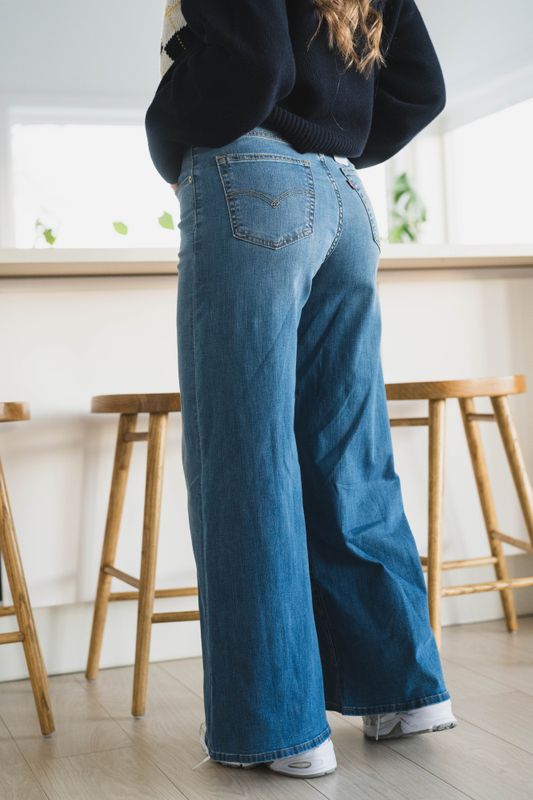728 HR Wide Leg Cool Surf