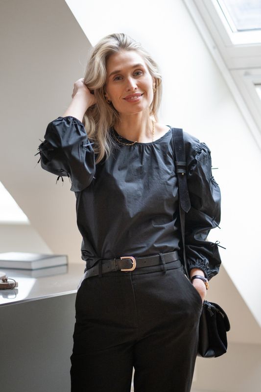Cest Bow Top Black 