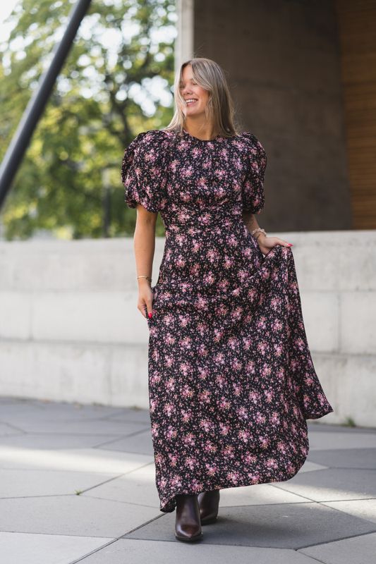 Kikka Rosy Dress Black 