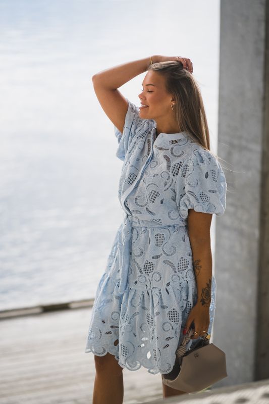 Sana SS Dress Skyway 